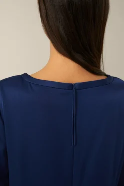 Crepe-Kleid In H-Linie In
