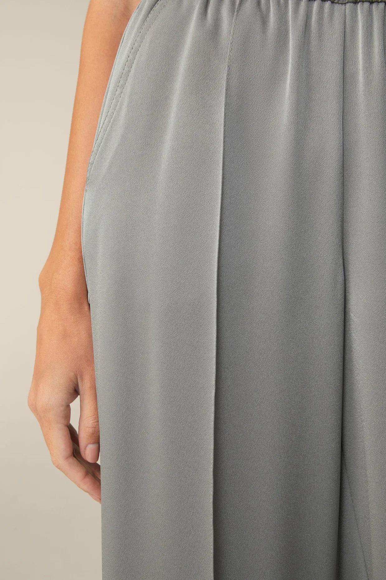 Crepe-Marlene-Hose In