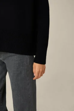 Merino-Strick-Pullover Mit V-Ausschnitt In