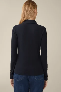 Shirt In