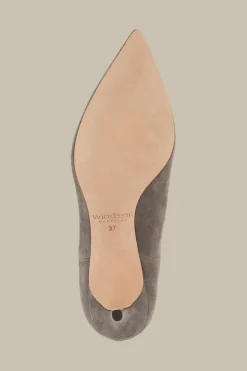 Stiefelette Aus Ziegenveloursleder By Unutzer In