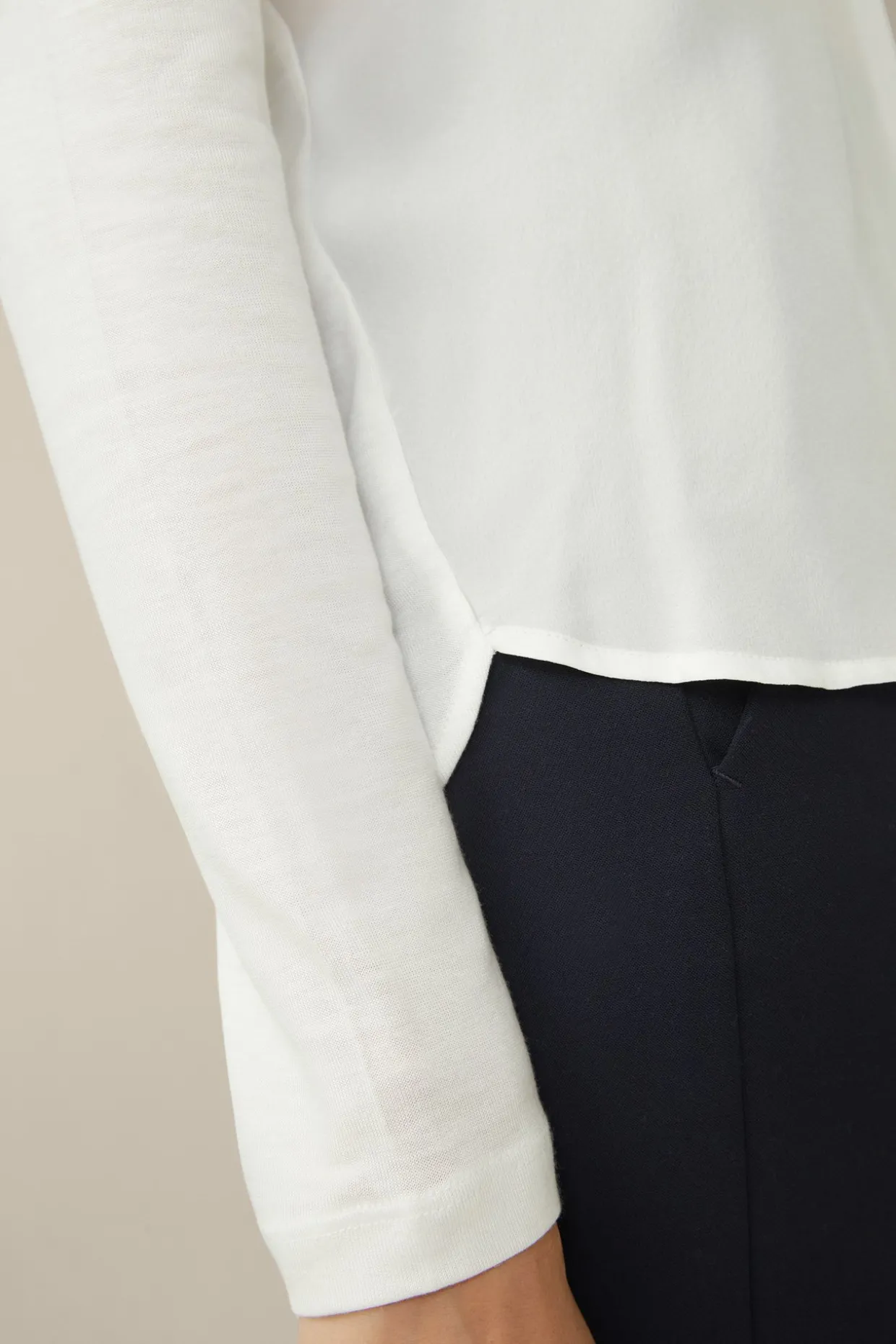 Tencel-Langarm-Shirt Mit Satin Vorderseite In