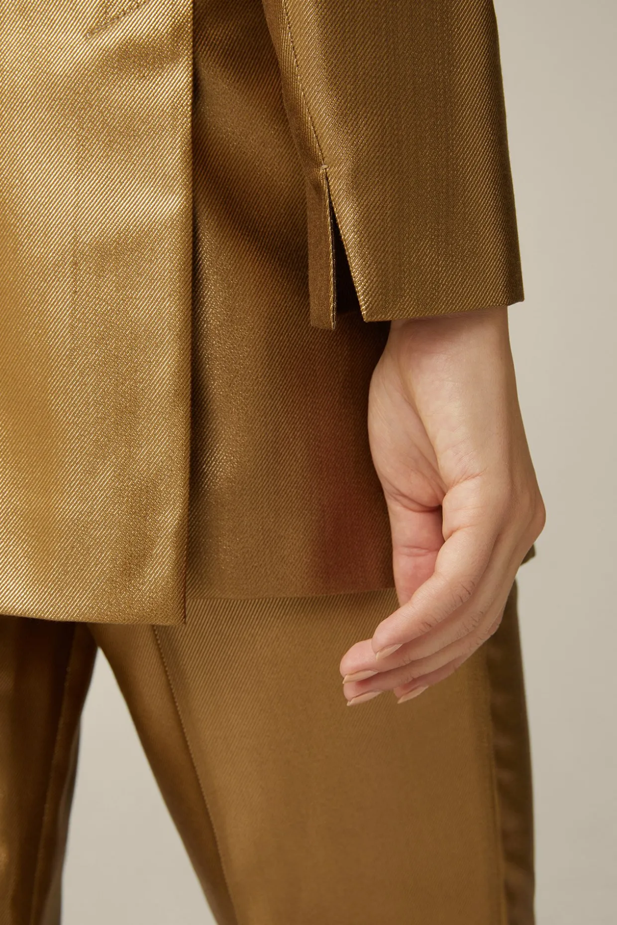 Viskosemix-Doppelreiher-Longblazer Mit Lurex In