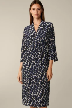 Viskose-Seidenmix-Wickel-Kleid In Navy-Beige Gemustert