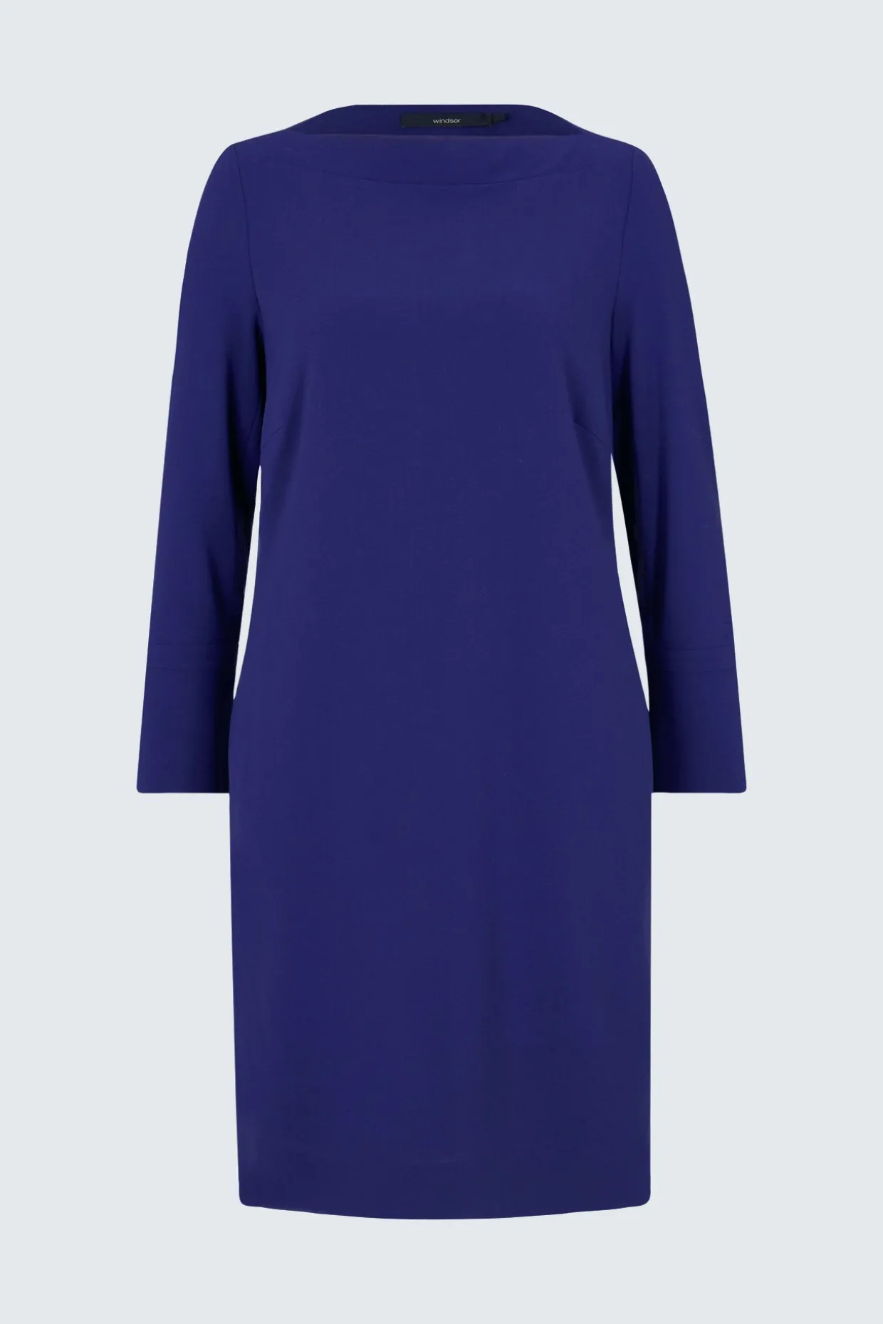 Wollcrepe-Eggshape-Kleid In