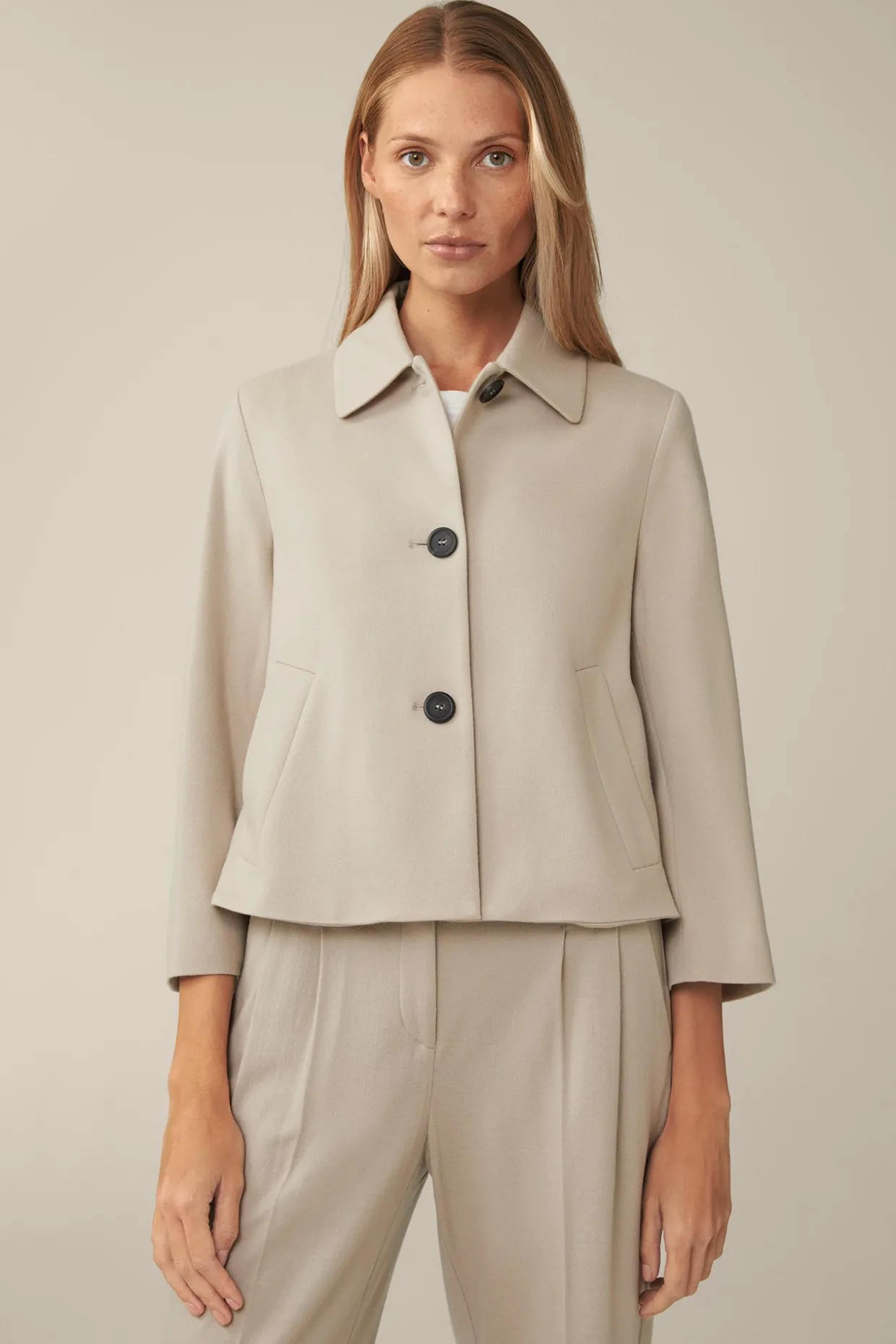 Wolljersey-Kurz-Blazer In