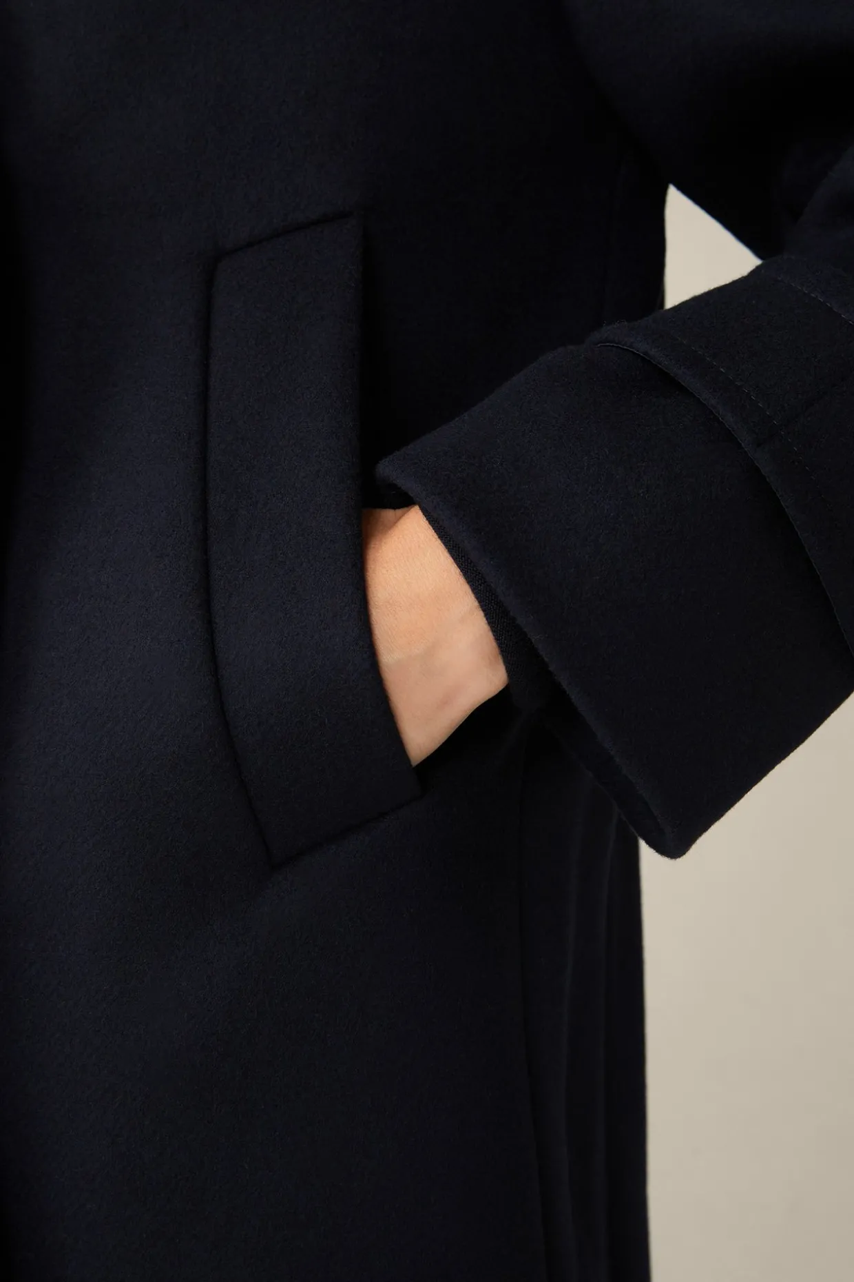 Wollmix-Caban-Jacke Mit Breitem Revers In